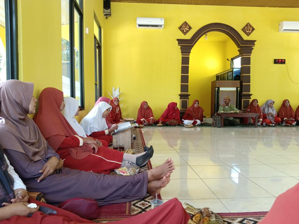 Merajut Ukhuwah dan Menambah Ilmu di Majlis Taklim Nurul Jannah