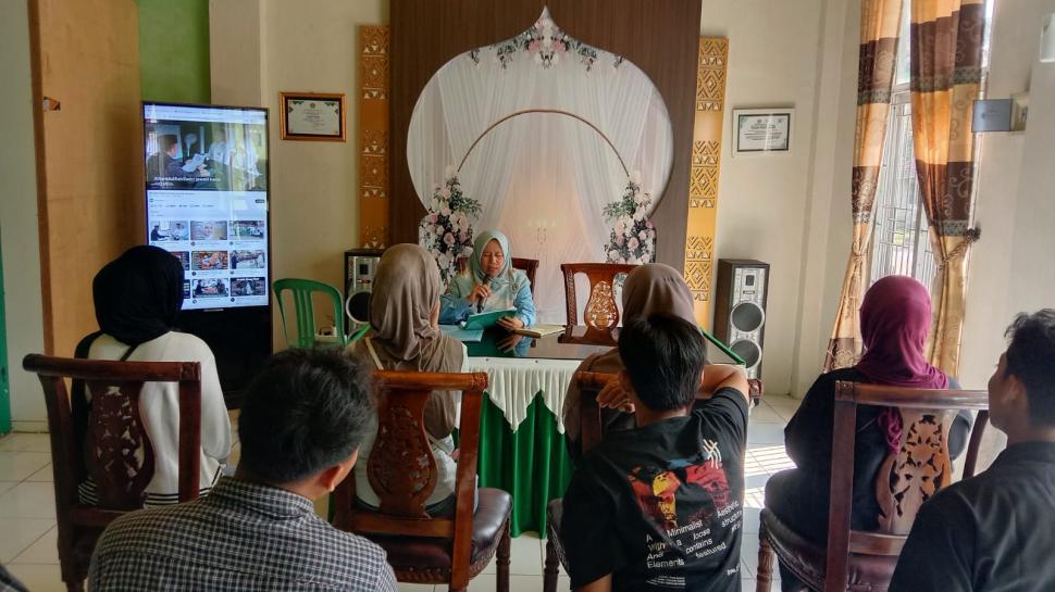 PAIF KUA Pekalongan Berikan Pembinaan kepada Empat Pasang Calon Pengantin dalam Bimwin