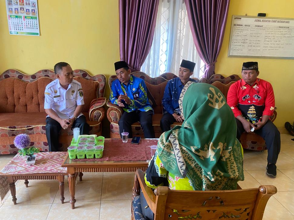 Kepala KUA Mataram Baru Silaturahmi ke Kantor Camat Bahas Isbat dan Lebaran Yatim