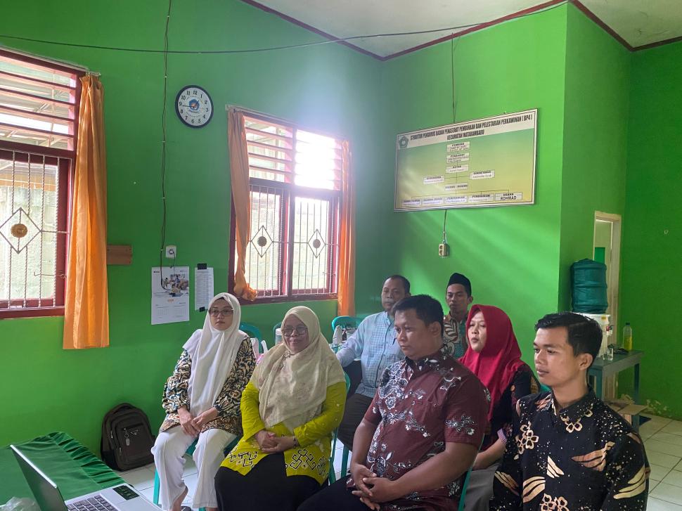 Penghulu dan Penyuluh KUA Mataram Baru Ikuti Bimtek Nasional Indonesia Berkiblat