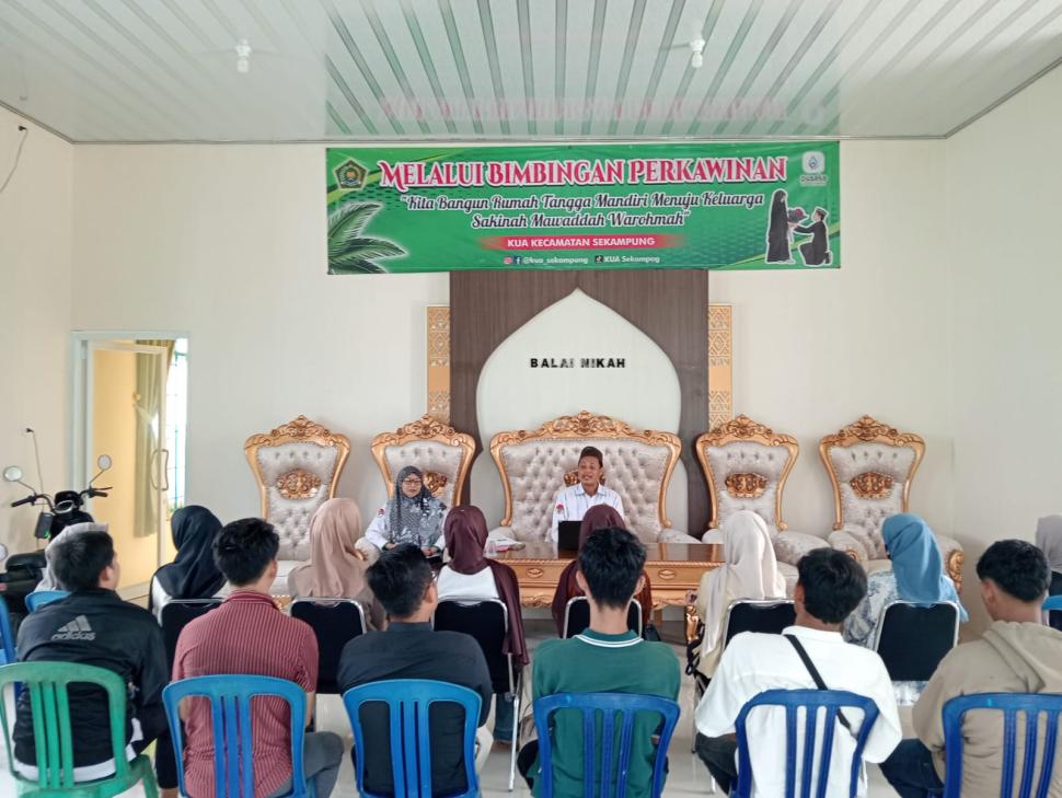 KUA Sekampung Gelar Bimbingan Perkawinan Calon Pengantin