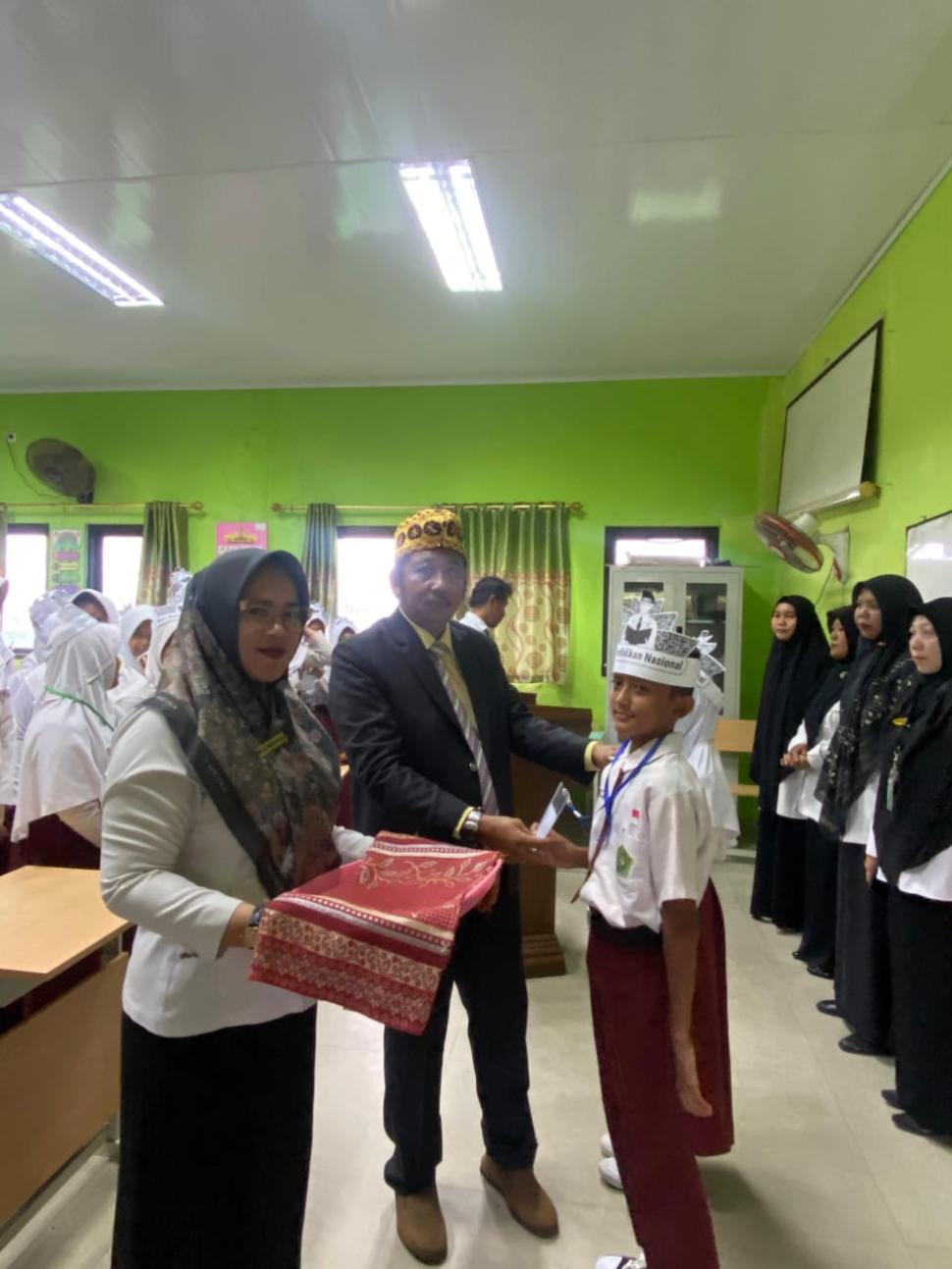Ujian Madrasah: Pilar Utama Pendidikan