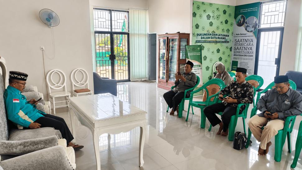 KUA Metro Kibang Lanjutkan Gema Selawat melalui Pembacaan Dala’il al-Khayrat