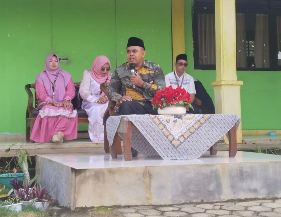 Penyuluh Agama KUA Bumi Agung Isi Pesantren Kilat SMK Negeri 1 Bumi Agung, Tekankan Ramadhan sebagai Madrasah Karakter