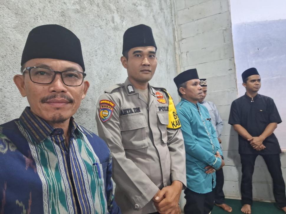 Safari Ramadhan Menggema di Desa Kibang, Kepala KUA Metro Kibang dan Forkopimcam Pererat Silaturahmi dengan Warga.