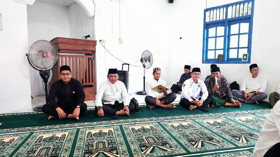 Semarak Nuzulul Qur’an di Metro Kibang, Kepala KUA Ajak Masyarakat Jadikan Al-Qur’an Pedoman Hidup