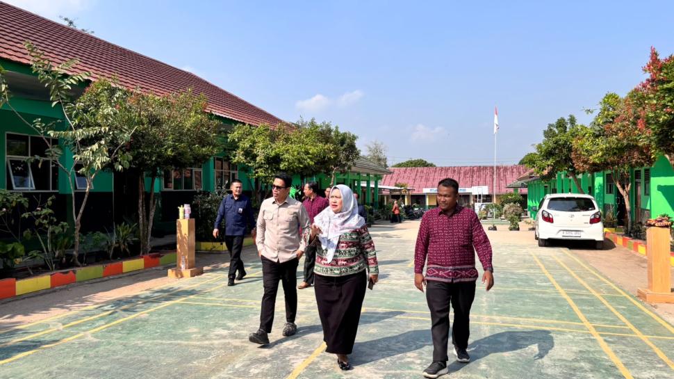 Plt. Kepala Kantor Kemenag Lampung Timur Kunjungi MTs N 2 Lampung Timur, Perkuat Koordinasi dan Silaturahmi