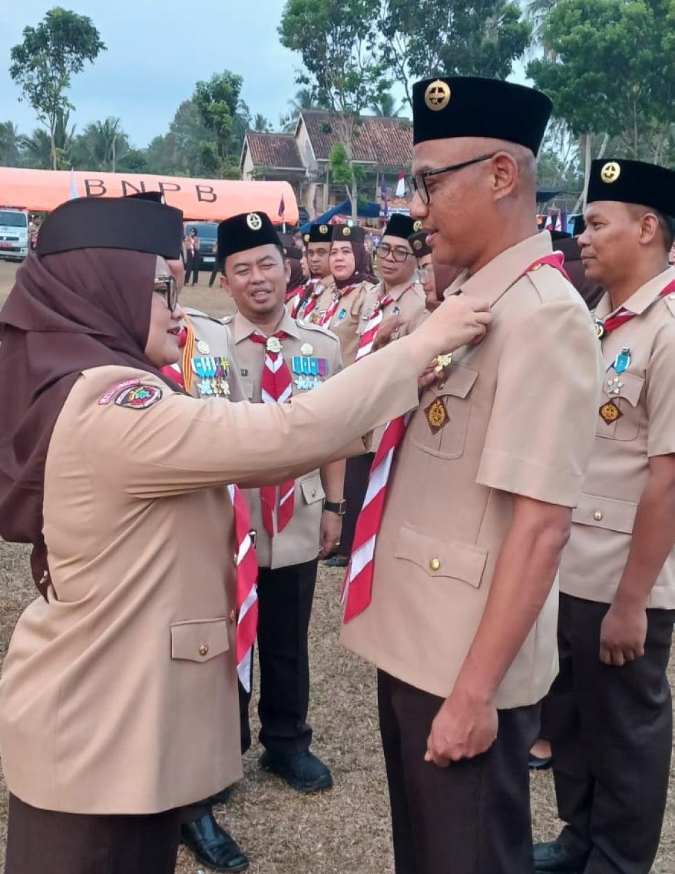 M. Ali Wijanarko Bersama Puluhan Tokoh Pramuka Lampung Raih Penghargaan Darma Bakti Kwarnas