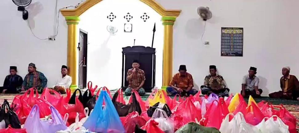 Hangatkan Semangat Ibadah, Penyuluh KUA Labuhan Ratu Pimpin Targhib Ramadhan di Masjid Al-Islah