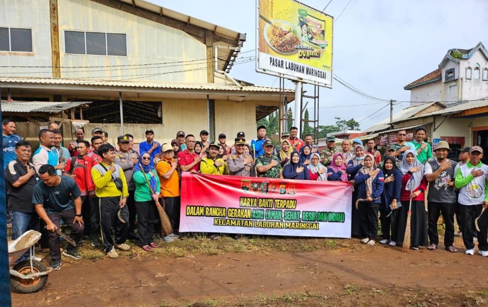 Sinergi untuk Negeri: KUA Labuhan Maringgai Gaungkan Semangat ASRI dalam Gerakan Arya Bhakti Terpadu