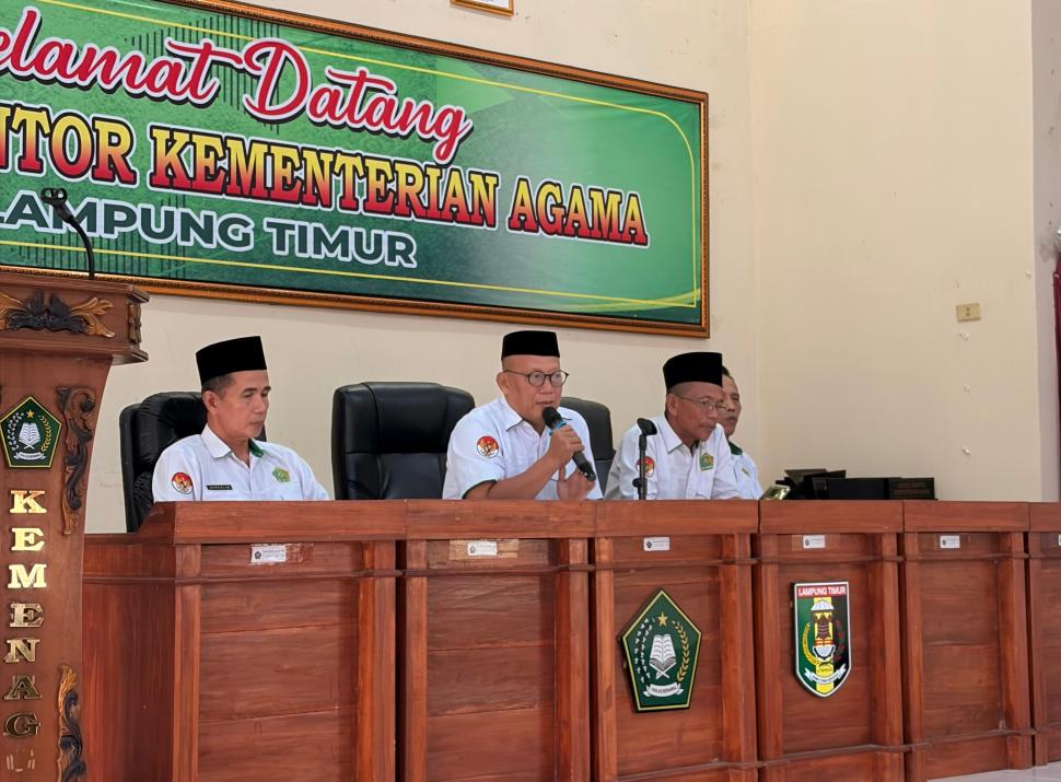 Keteladanan ASN Dimulai dari Keluarga, Pembinaan Kemenag Lampung Timur Angkat Gerakan Ayah Mengantar Anak ke Sekolah