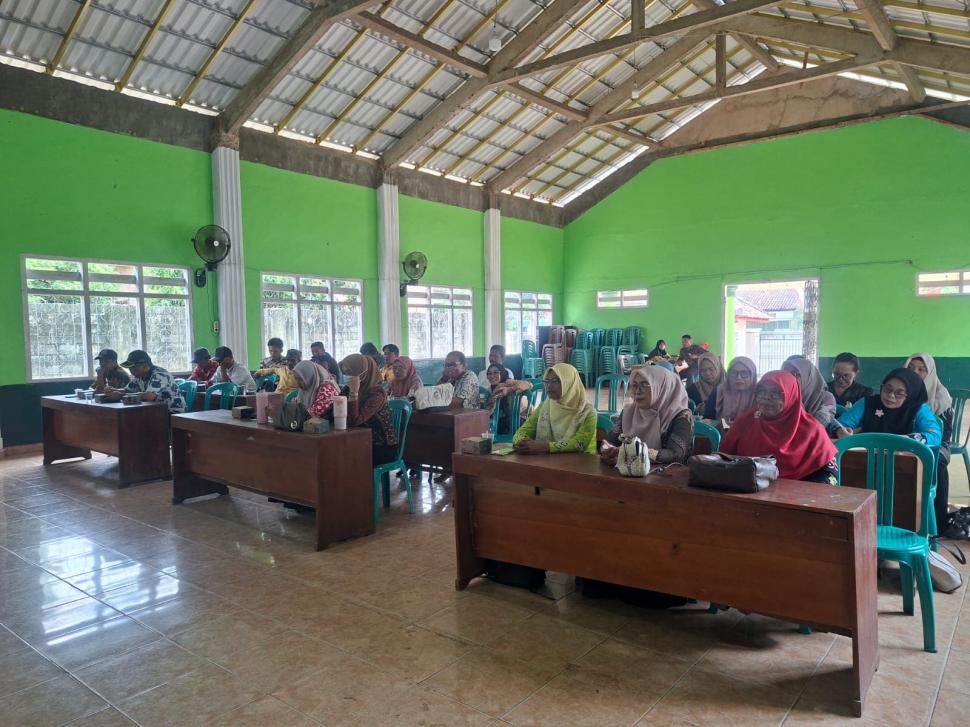 Sinergi Lintas Sektor, Penyuluh Agama Islam Bandar Sribhawono Ikuti Rembuk Stunting di Desa Srimenanti