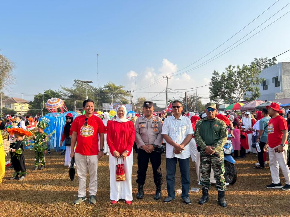 Semarak Kemerdekaan di MIN 1 Lampung Timur: Karnaval dan Aneka Lomba Meriahkan HUT RI