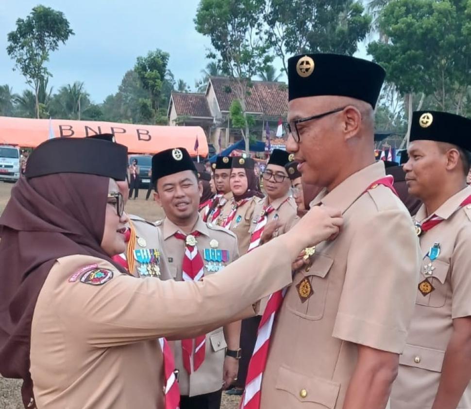 M. Ali Wijanarko Bersama Puluhan Tokoh Pramuka Lampung Raih Penghargaan Darma Bakti Kwarnas