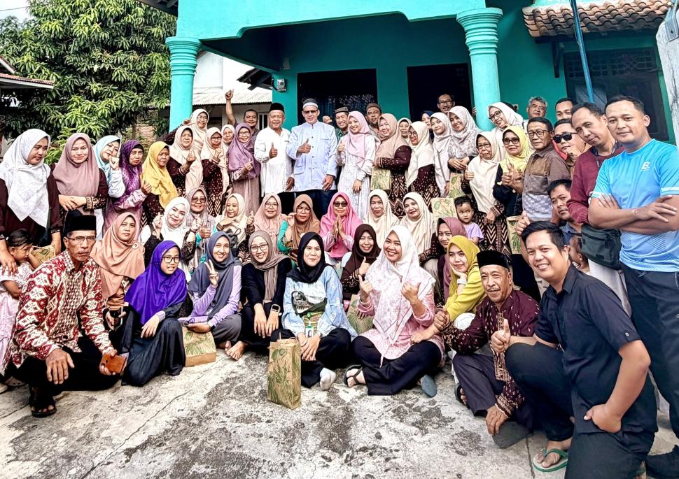 Silaturahmi Keluarga Besar MTsN 1 Lampung Timur: Momen Haru Syukuran Purnabakti Guru IPA, Ibu Sri Hermawati