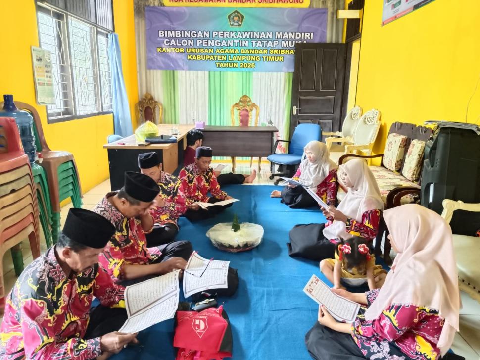 KUA Bandar Sribhawono Gelar Khotmil Qur’an, Sambut Ramadhan dengan Khidmat