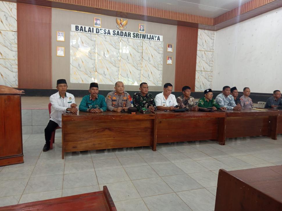 Perkuat Kerukunan Umat Beragama, Penyuluh Agama Wakili KUA Bandar Sribhawono dalam Forum Silaturahmi Lintas Agama