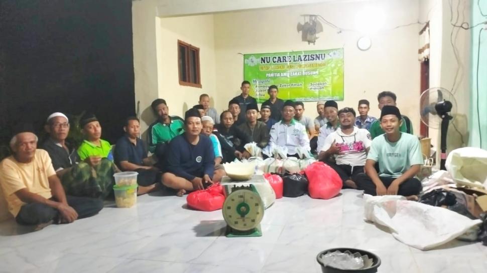 Solid Bergerak! Zakat Fitrah di Purbosembodo Berjalan Lancar Berkat Sinergi Tokoh Agama