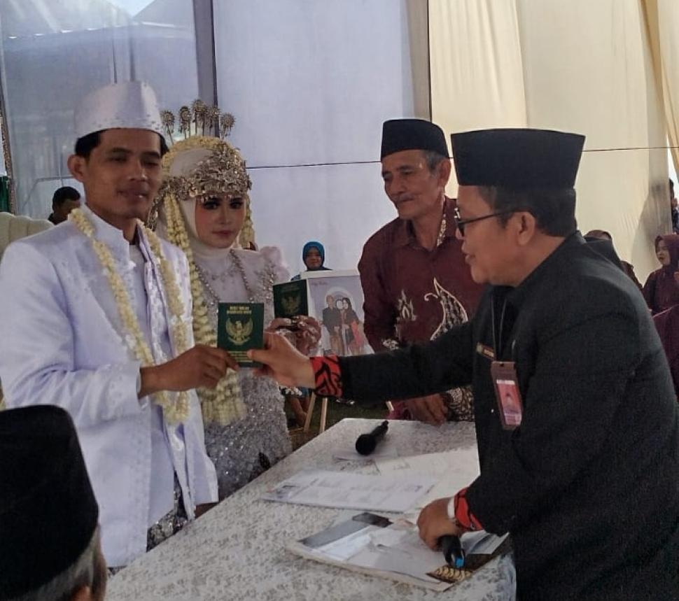 Bukan Sekadar Hari Bahagia, Minggu Ini Menjadi Awal Perjalanan Eko Saputra dan Triyani