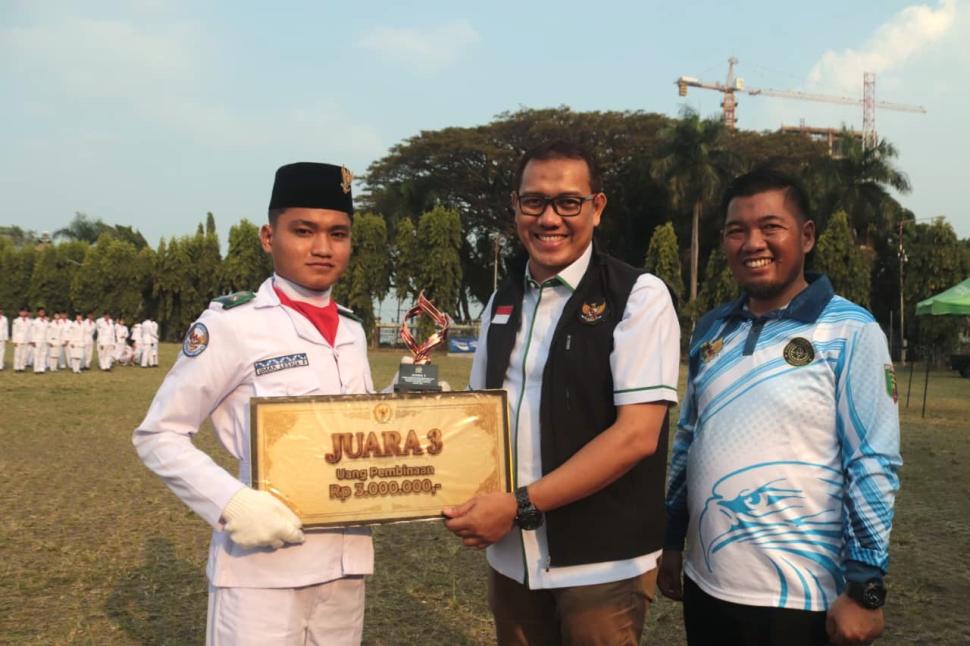 Satu-satunya Wakil Madrasah, MAN 1 Lampung Timur Raih Juara III Lomba Formasi Pengibaran Bendera Tingkat Provinsi Lampung