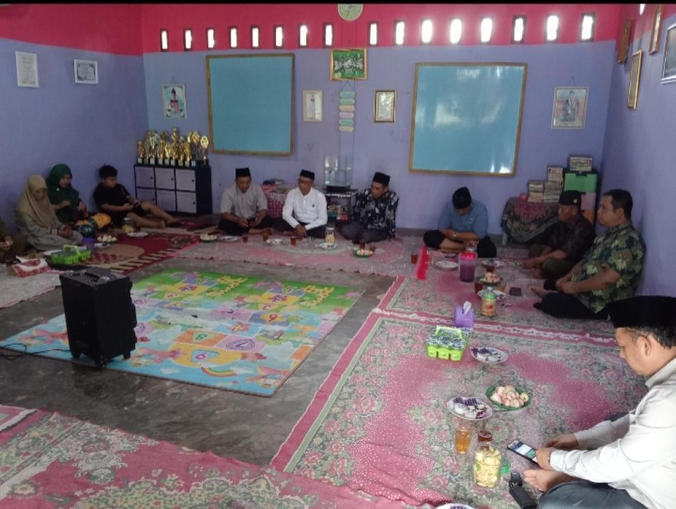 Perkuat Ukhuwah, Pegawai KUA Way Bungur Gelar Silaturahmi Rutin