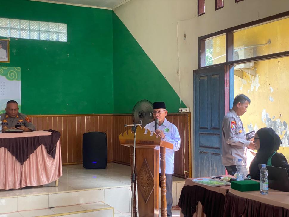 Kepala KUA Metro Kibang Hadiri dan Pimpin Doa Penerimaan Mahasiswa KKN-T dan PKL ITS NU Lampung