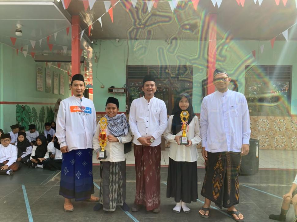 HARI SANTRI MIN 1 LAMPUNG TIMUR BERAKSI