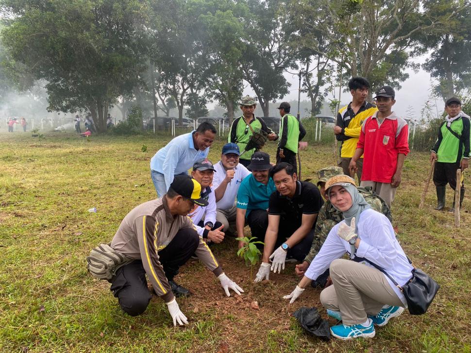 Forkopimcam Labuhan Ratu Wujudkan Lingkungan ASRI melalui Korve dan Ekoteologi di Rest Area Way Kambas