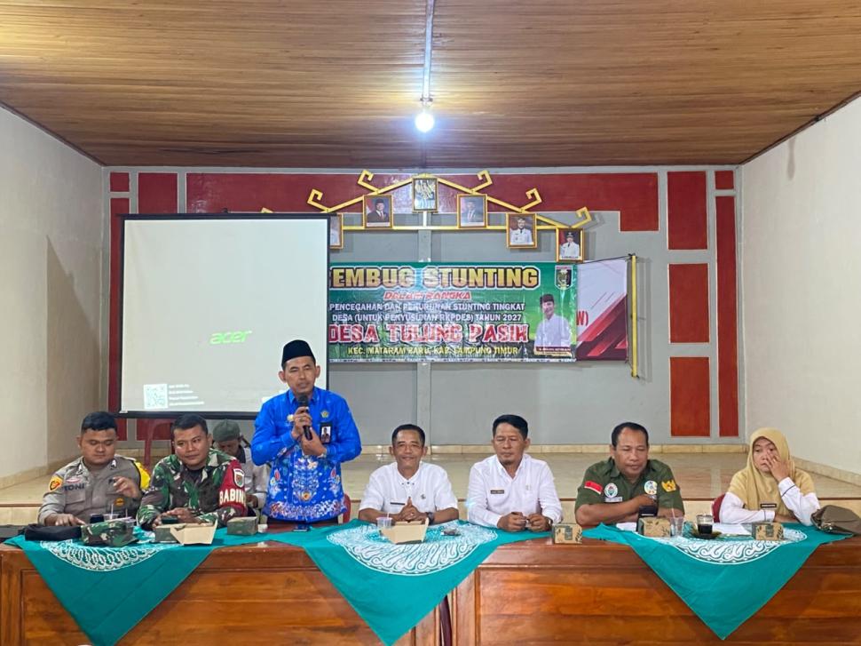 Penghulu KUA Hadiri Musrenbangdes Tulung Pasik