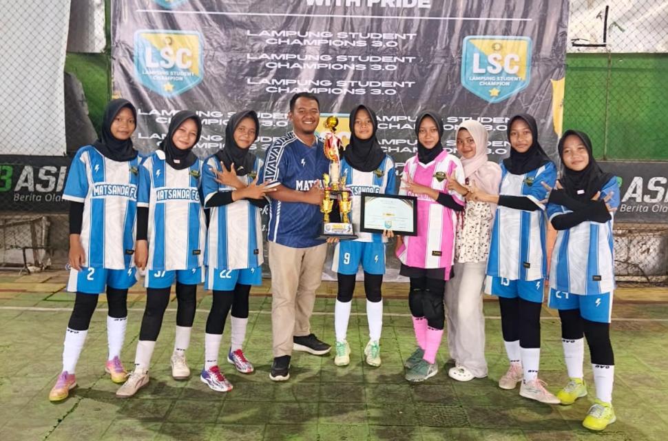Bawa Nama Madrasah di Tingkat Provinsi, Futsal Putri MTs N 2 Lampung Timur Raih Juara 3