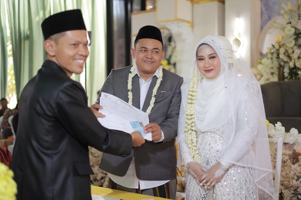 KUA Batanghari Nuban Terapkan Layanan Integrasi: Nikah Langsung Bawa Pulang Dokumen Kependudukan Baru