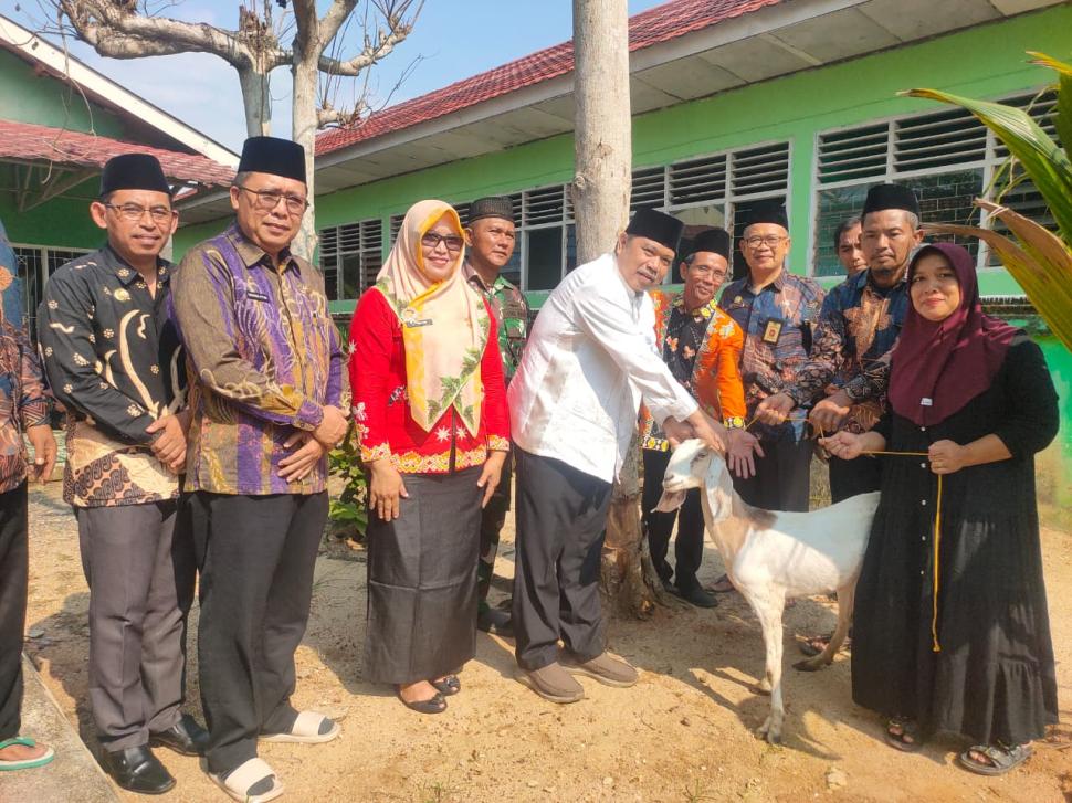 Hari Asyura Jadi Momentum Berbagi, Keceriaan Anak Yatim Warnai Lebaran Yatim Kemenag Lampung Timur