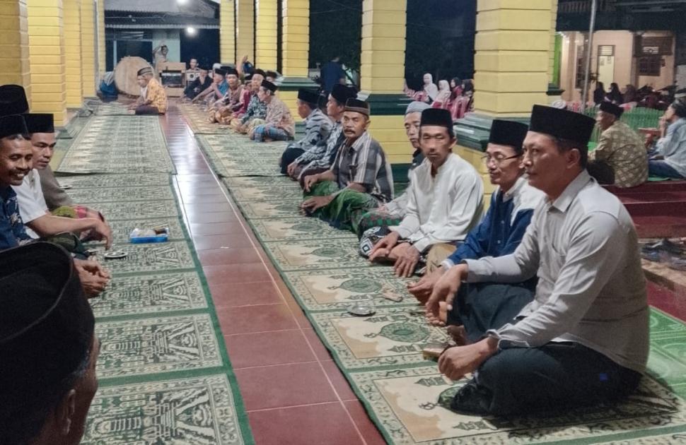 Dua Penyuluh Agama Islam Kecamatan Bandar Sribhawono Gelar Safari Ramadhan di Masjid Sabilil Mutaqin Bandar Agung