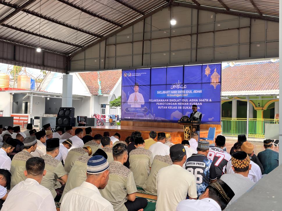 Sejukkan Hati Warga Binaan, Penyuluh Agama Islam Darto Wahab Jadi Imam dan Khotib Idul Adha di Rutan Sukadana