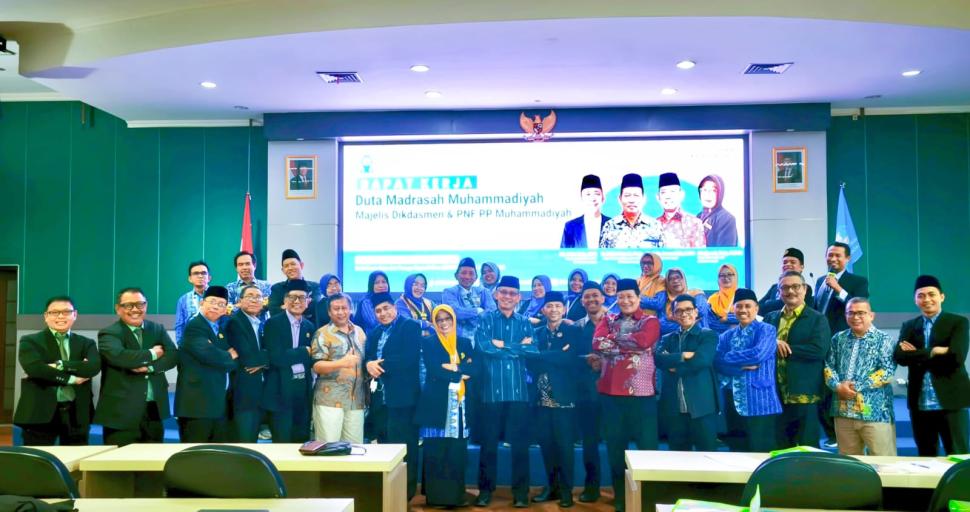 Wakili Lampung Timur, Endah Sari Dewi Sukses Ikuti Raker Duta Madrasah Muhammadiyah di Jawa Tengah