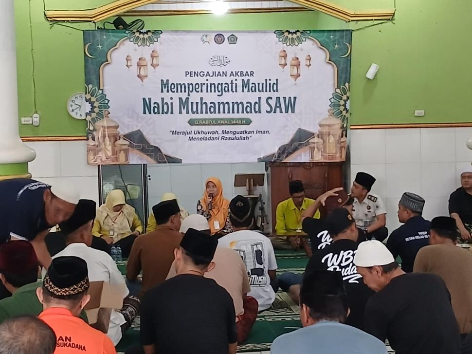 Pokjaluh Lampung Timur Gelar Pengajian Akbar Maulid Nabi di Rutan Sukadana