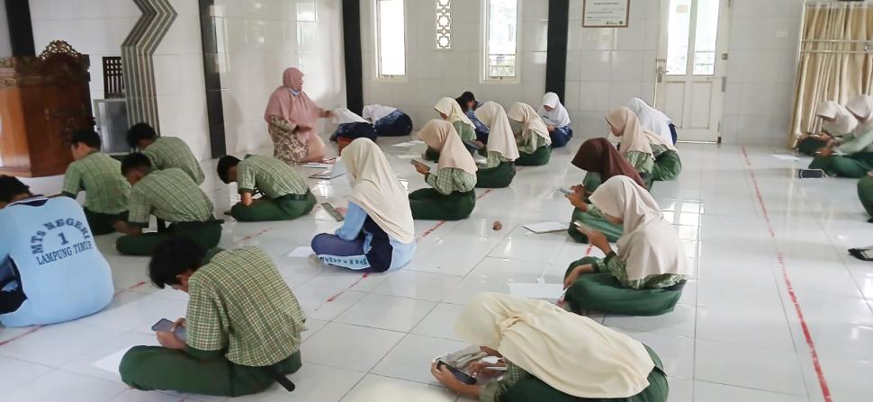 Gelar Seleksi OMI 2026 Tingkat Satuan Pendidikan, MTsN 1 Lampung Timur Jaring Bibit Unggul Bidang Sains