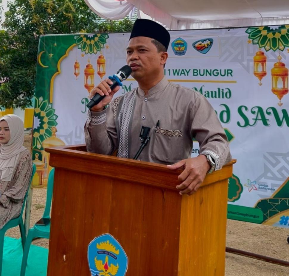 Cinta Nabi, Teladan Sepanjang Masa: Semarak Maulid Nabi Muhammad SAW di SMA Negeri 1 Way Bungur