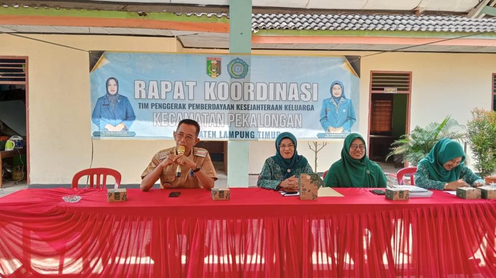 Penyuluh Agama KUA Pekalongan Hadiri Rakor TPPKK, Perkuat Sinergi Lintas Sektoral untuk Pemberdayaan Keluarga
