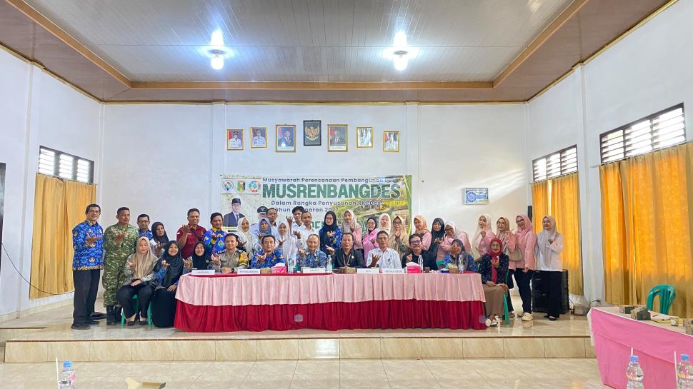 KUA Pekalongan Perkuat Edukasi Wakaf, Calon Pengantin, dan Ekoteologi dalam Musrenbang Desa Pekalongan